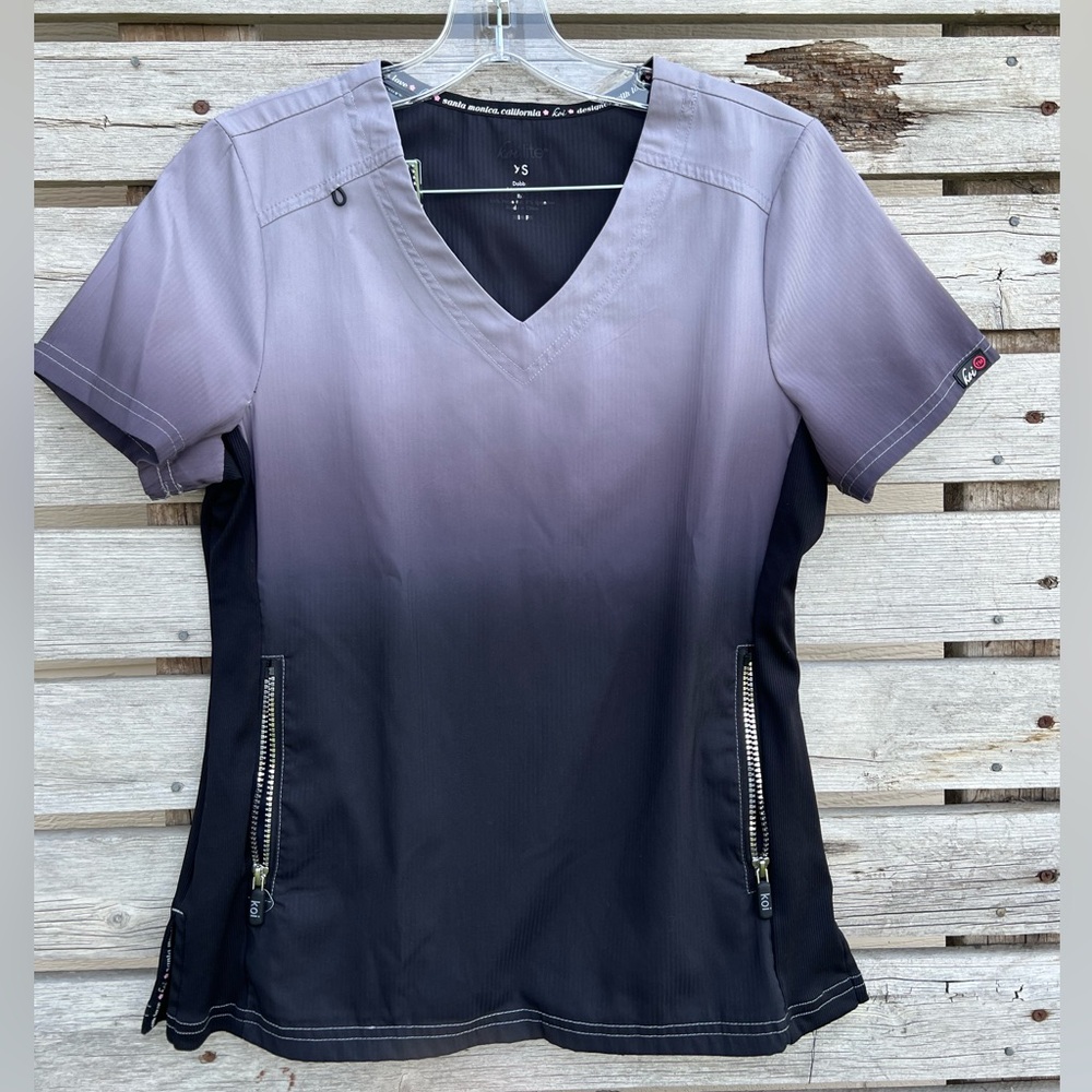 Koi Lite Ombre V-Neck Short Sleeve scrub top
